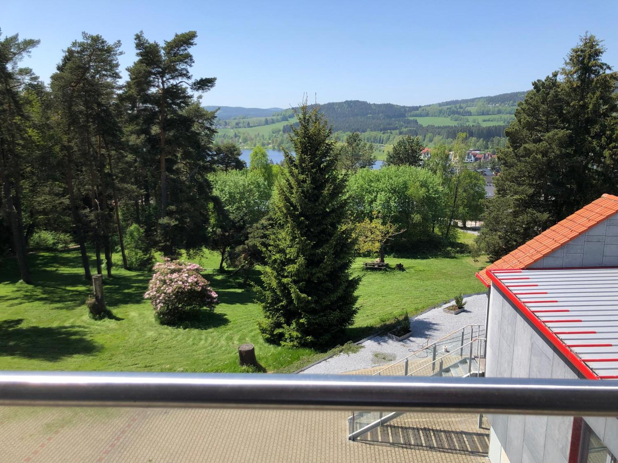 Hotel Bouczech Lipno nad Vltavou Exterior photo